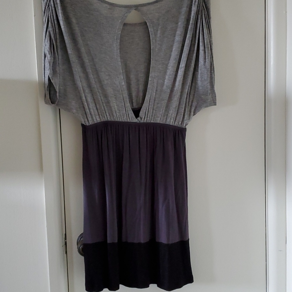 Dress - Picture 5 of 5